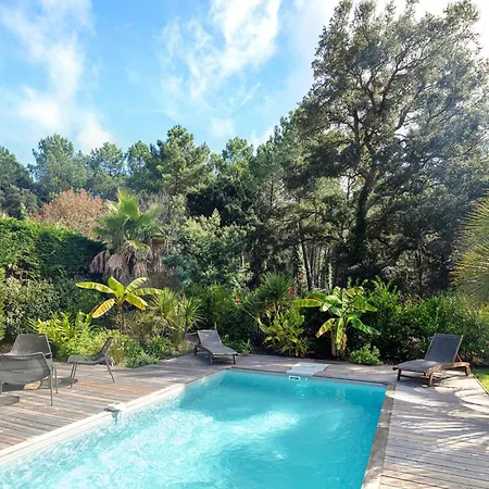 Avec Piscine Chauffee, Jardin Exotique, Au Calme Proche Plages Et Commerces, - Fr-1-791-17 Villa Capbreton